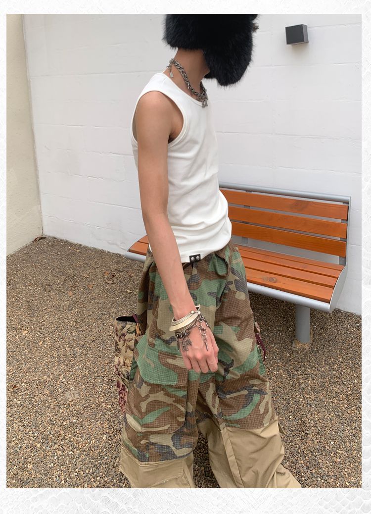 Spliced Half Camouflage Pants