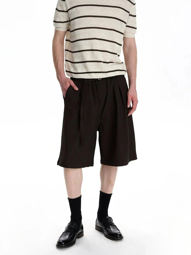 Pleated Loose Fit Shorts