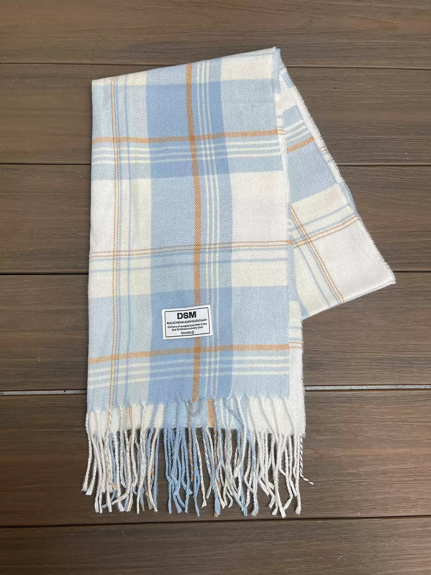 Neat Plaid Pattern Scarf