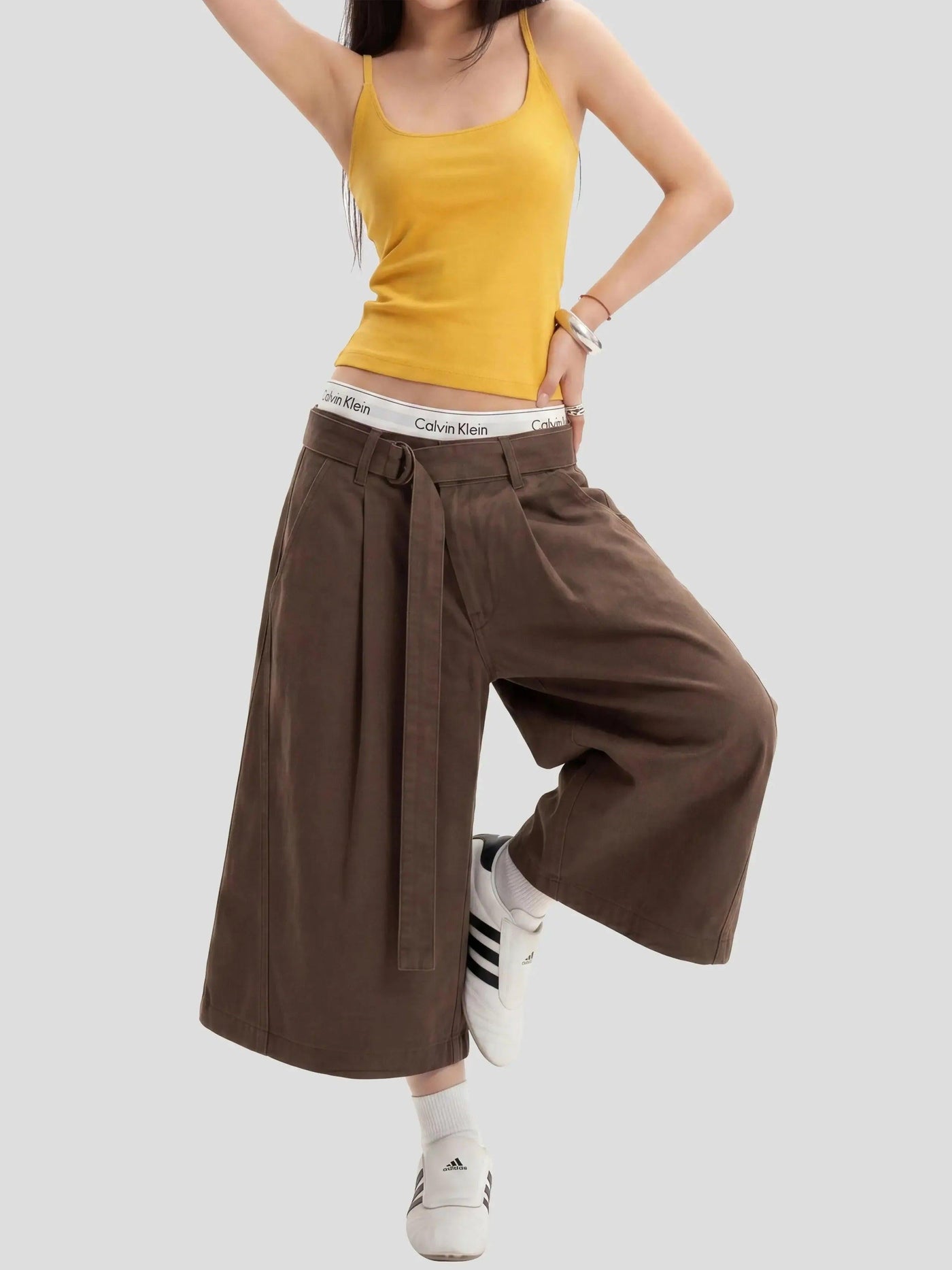 Distressed Pleated Cargo Shorts