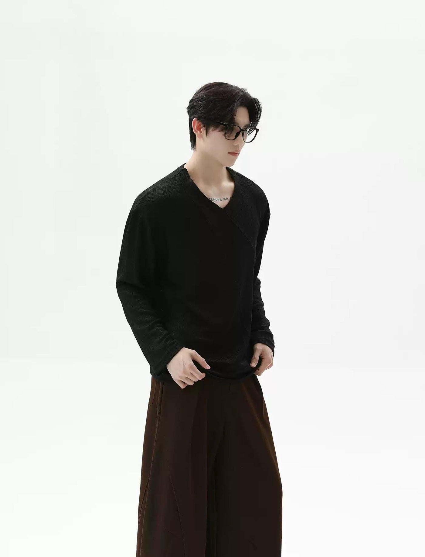 Irregular Structure V-Neck Sweater