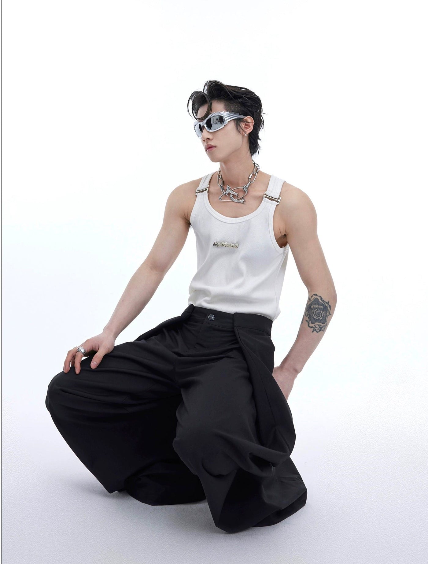 Metal Link Straps Tank Top