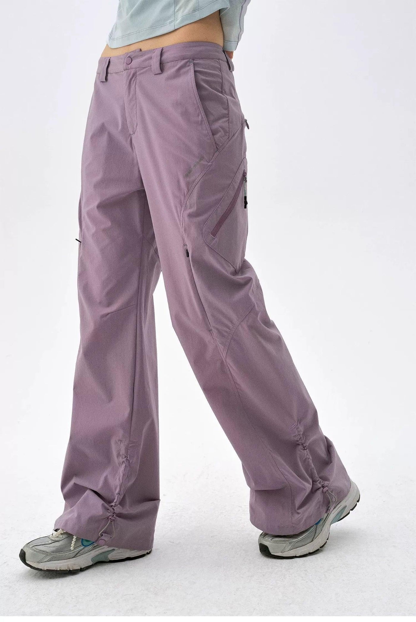 Multi-Details Athletic Flared Pants