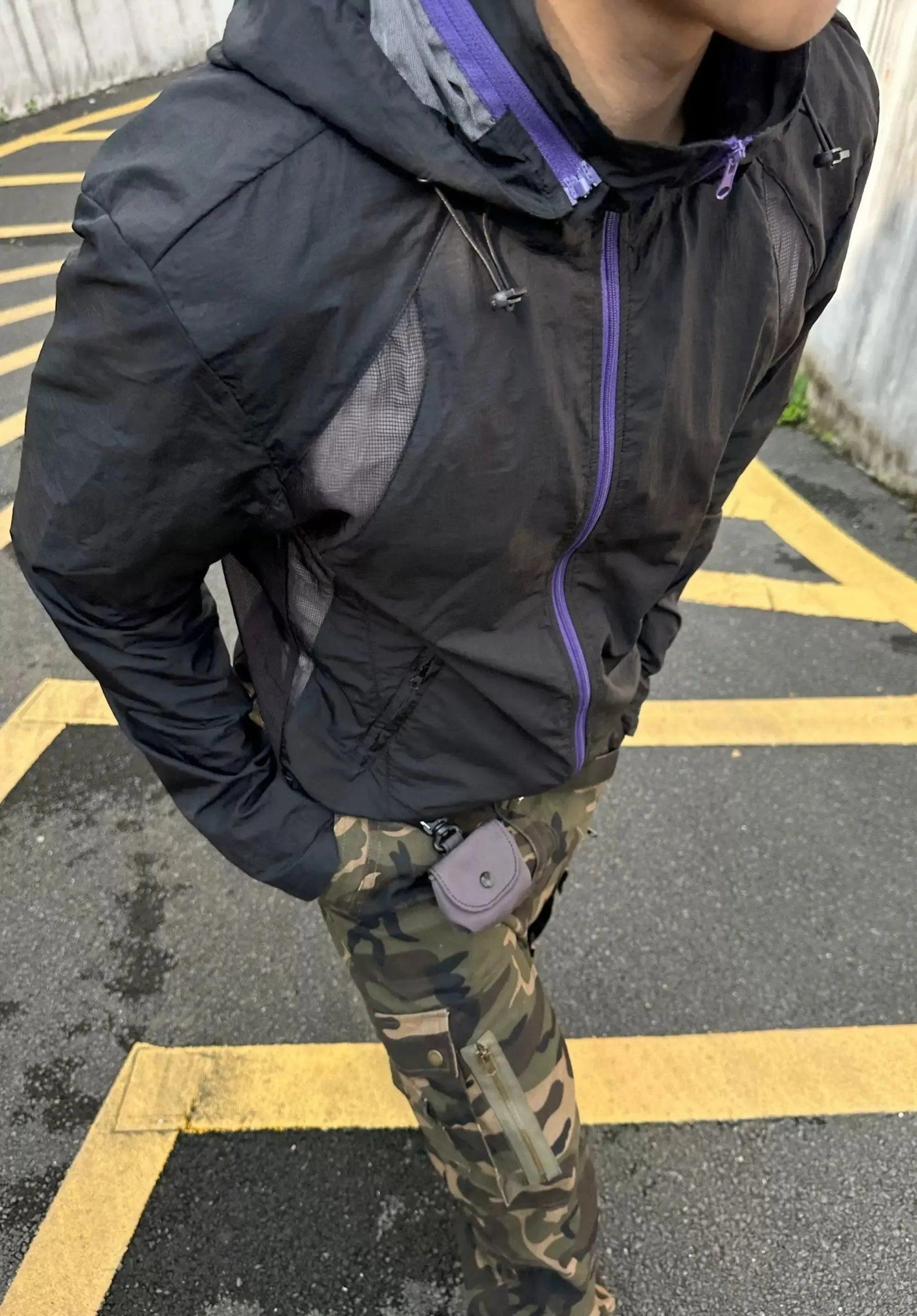 Lightweight Mesh Paneled Windbreaker Jacket