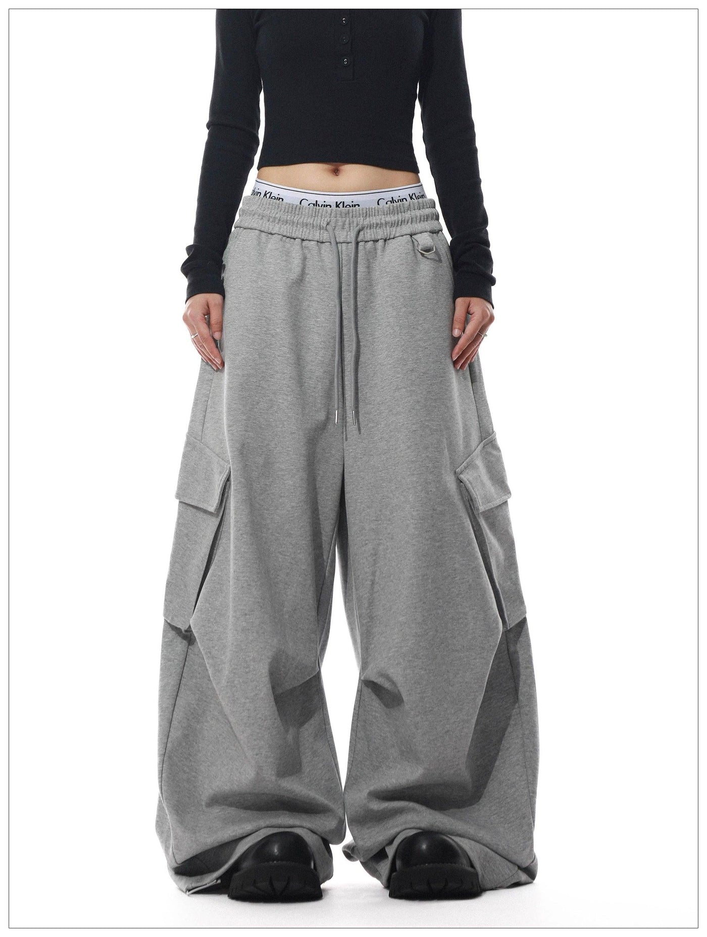 Drawstring Side Pocket Oversized Fit Sweatpants