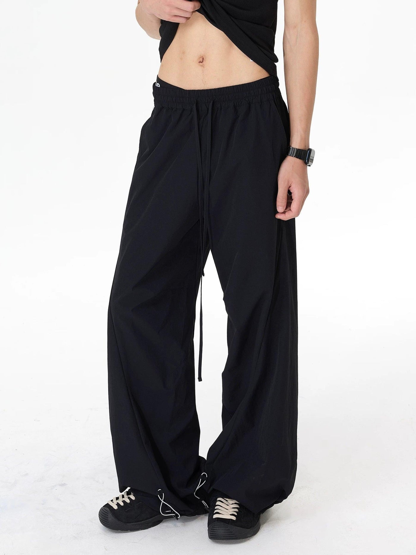 Curved Cut Drawstring Outdoor Pants