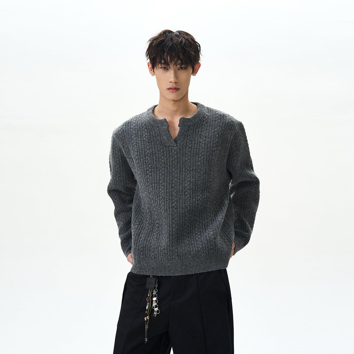 Minimal Neck Cut Patterned Sweater