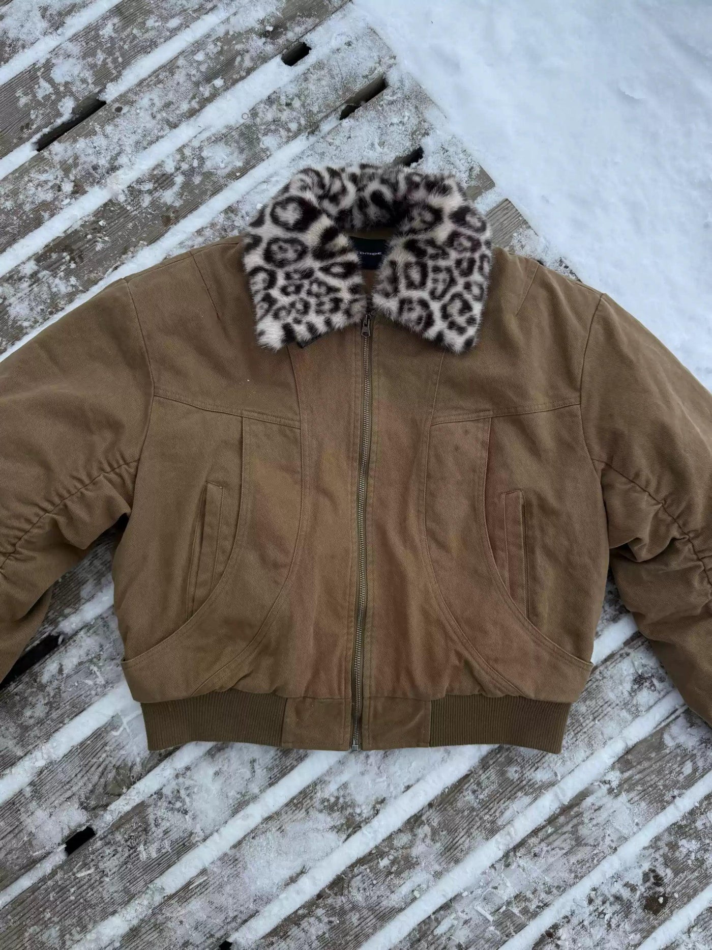 Leopard Print Faux Fur Collar Denim Jacket