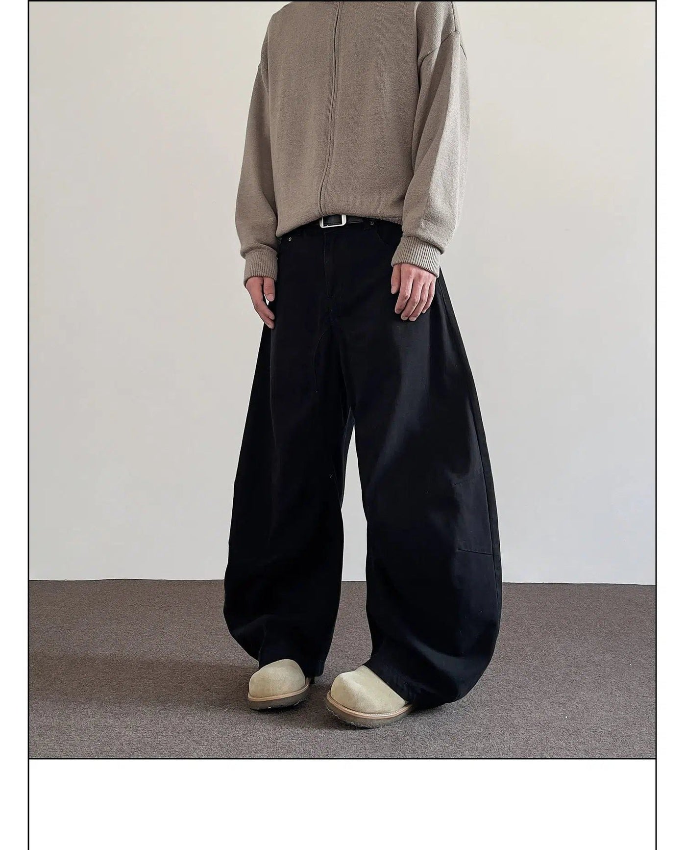 Solid Seam Lines Detail Pants