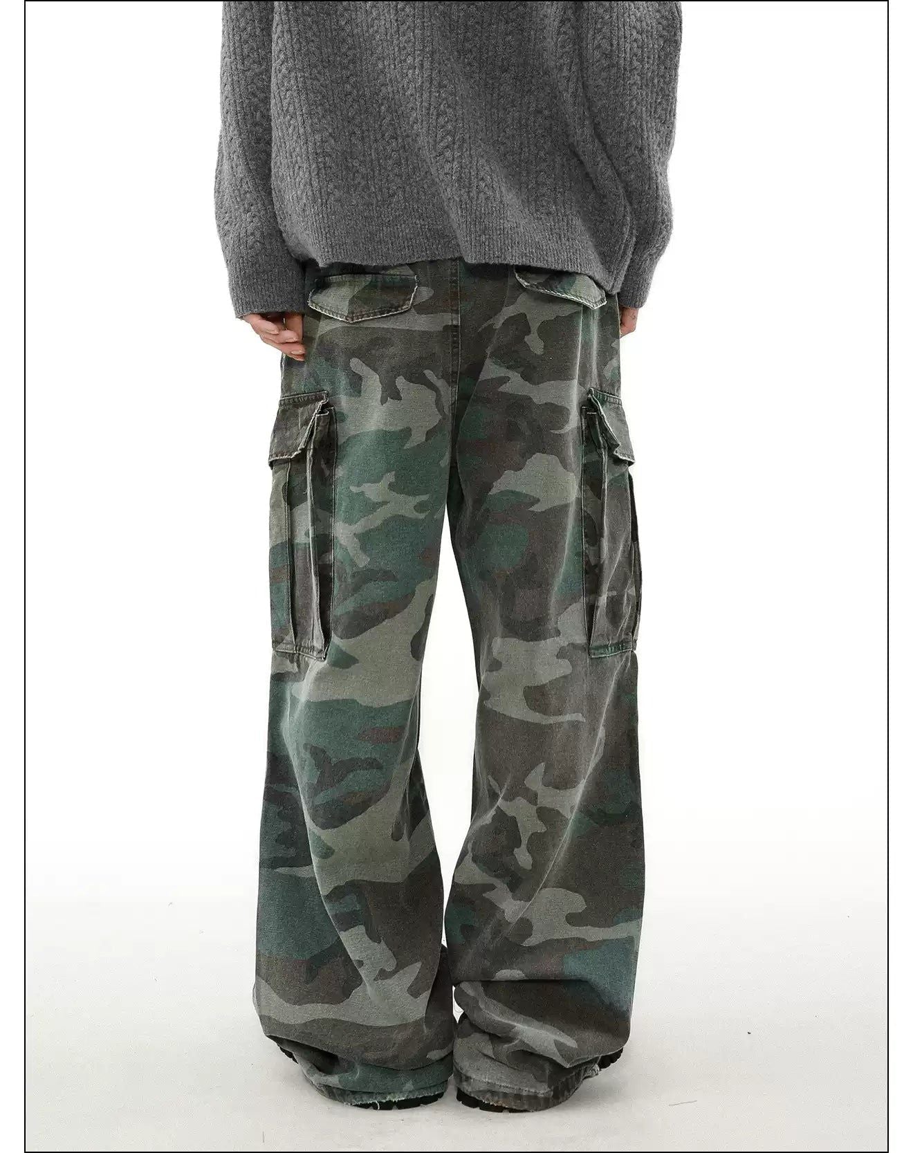 Camouflage Pattern Loose Jeans