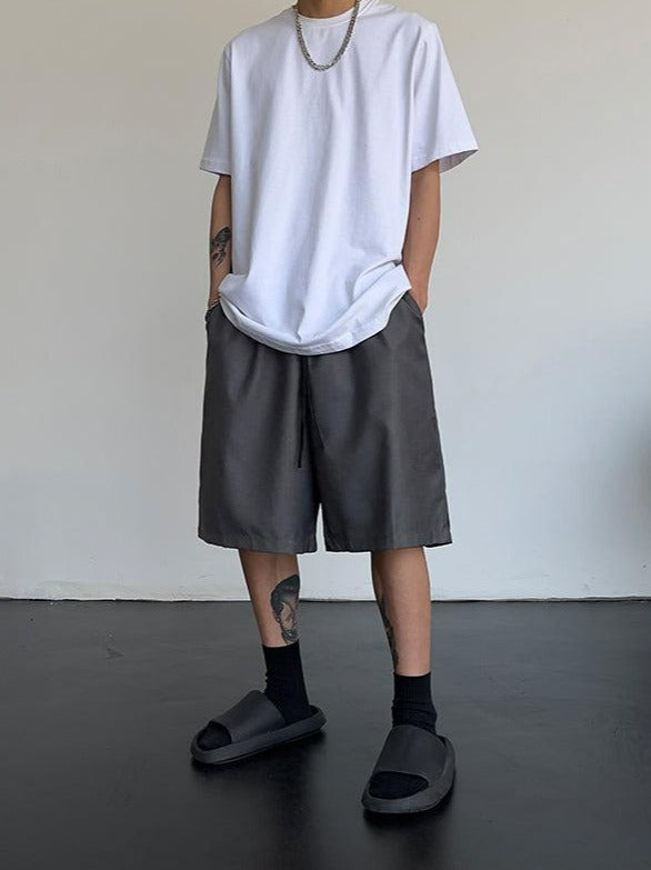 Drawstring Rear Zipper Sports Shorts