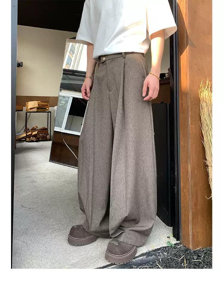 Slouchy Pleated Trousers