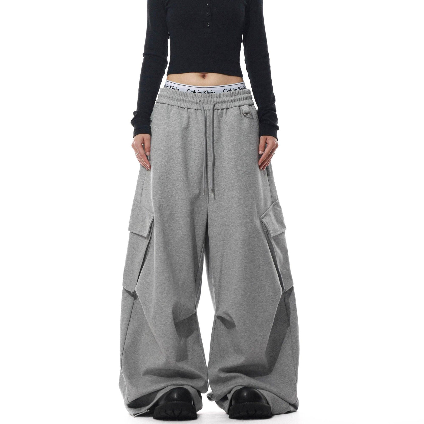 Drawstring Side Pocket Oversized Fit Sweatpants