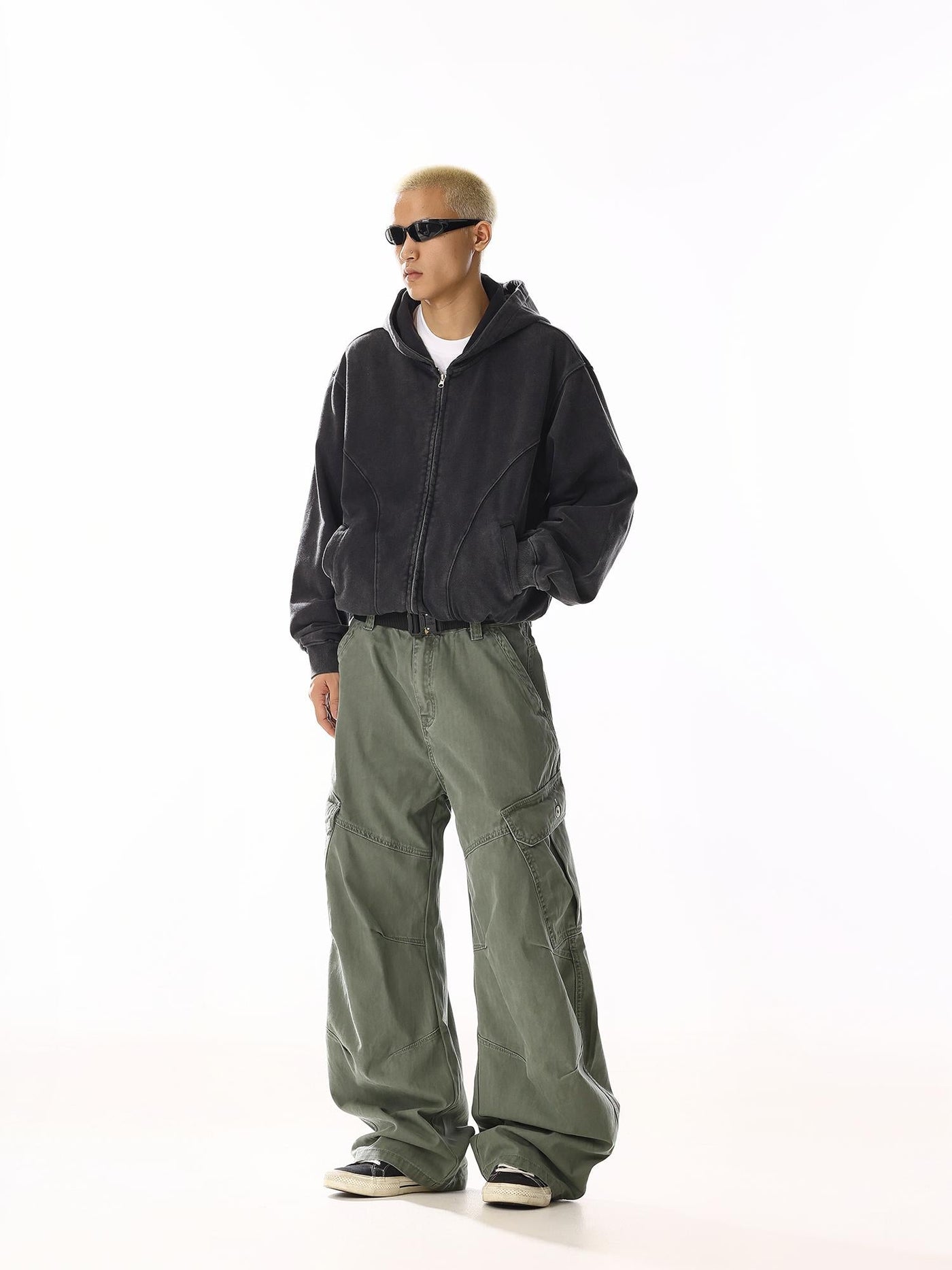 Washed Mid-Rise Loose Fit Cargo Pants