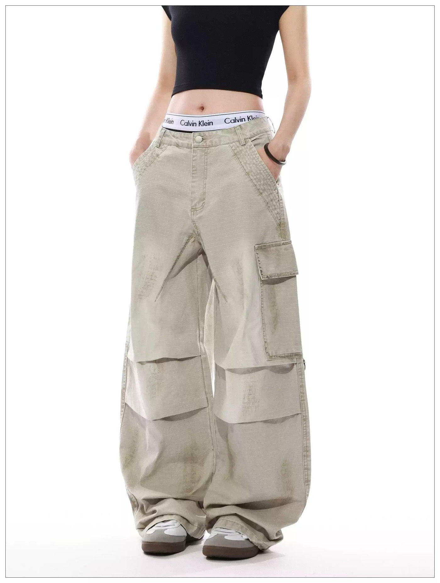 Smudged Pleated Wide Cargo Pants