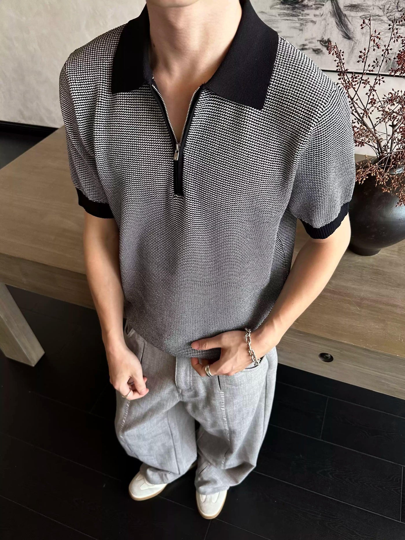 Textured Contrast Half-Zipped Knit Polo