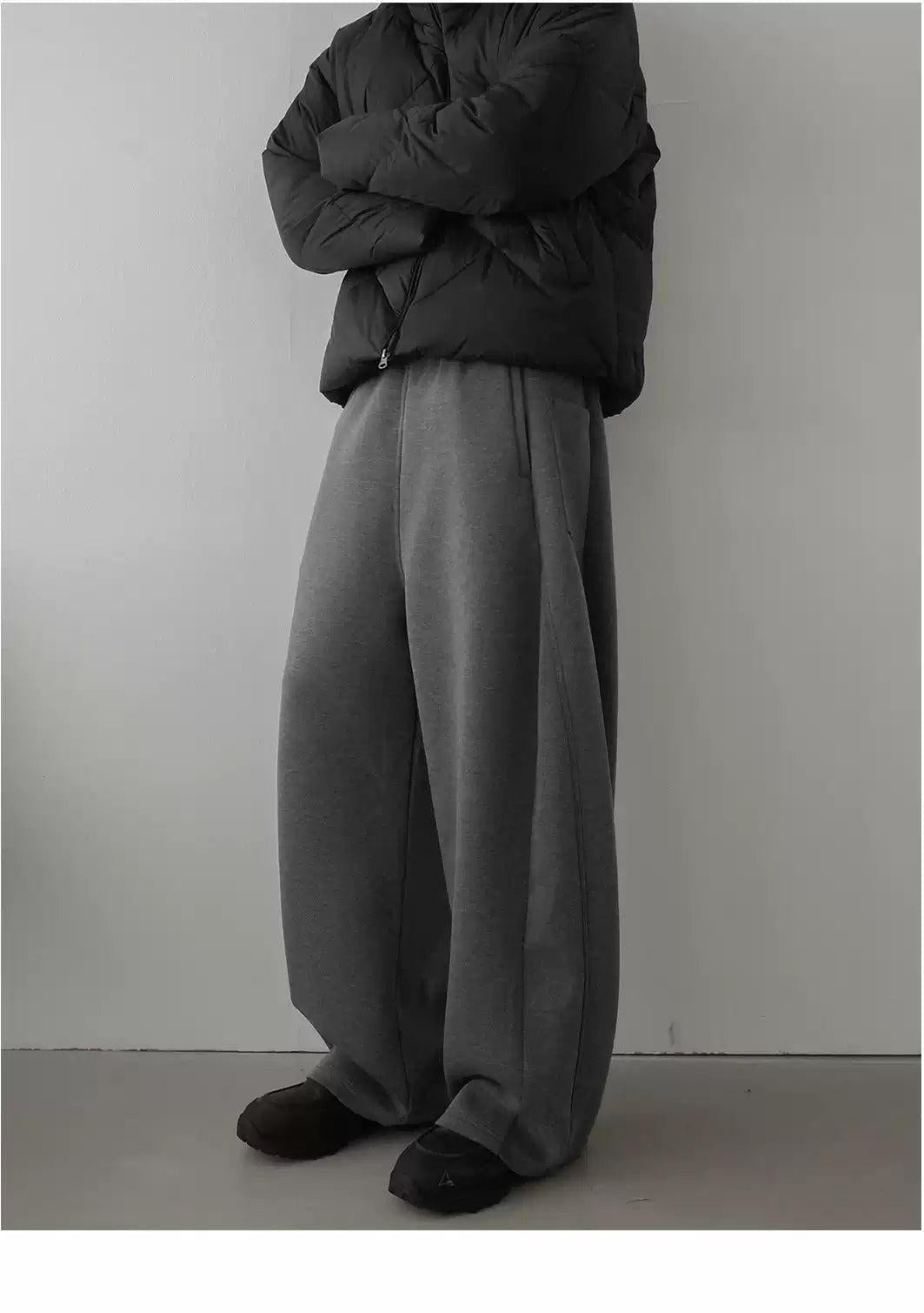 Structured Side Pocket Barrel Sweatpants