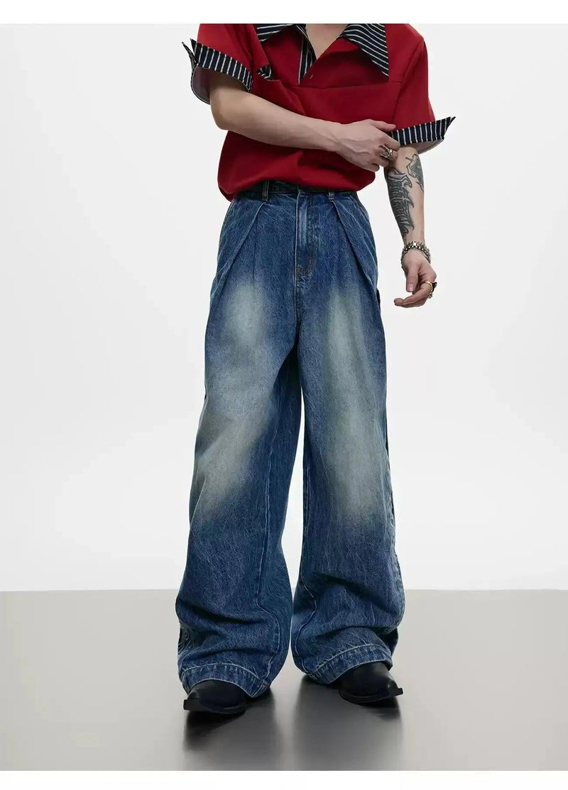 Double Pleated Washed Straight Jeans