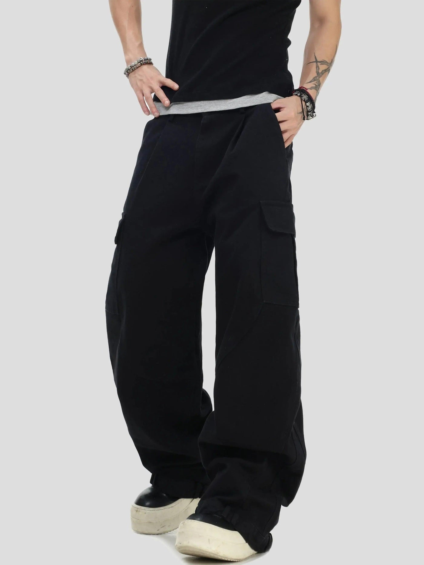 Reversed Waistline Utility Cargo Pants