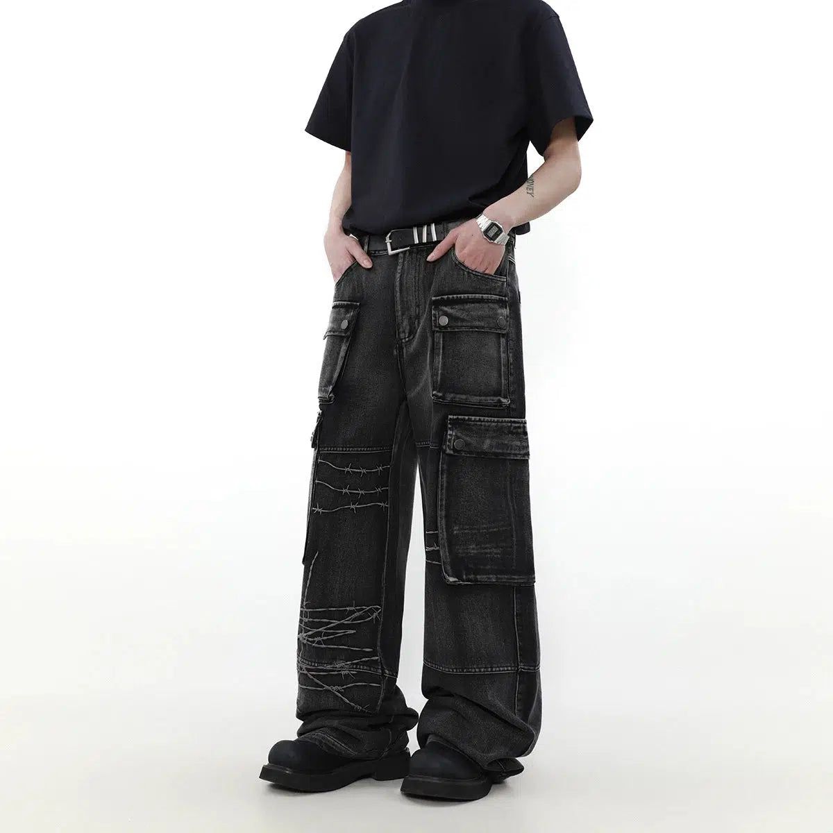Washed Embroidered Cargo Jeans