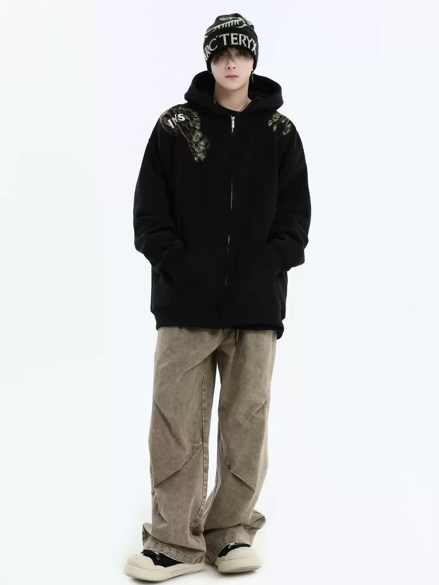Washed Pleated Bootcut Jeans