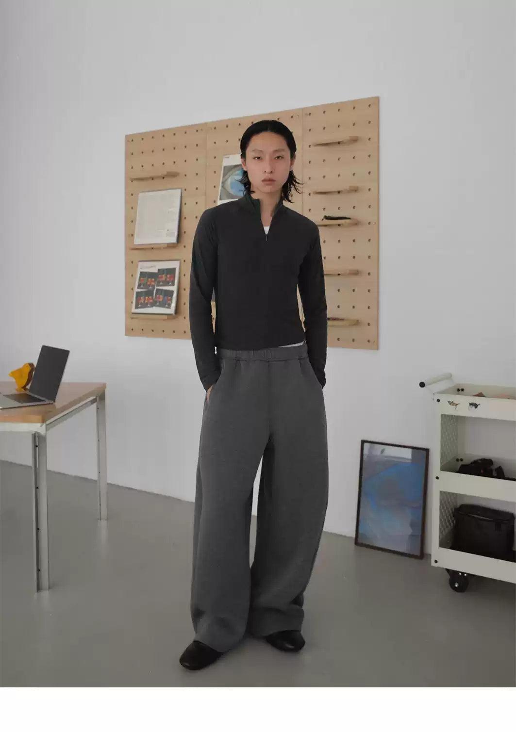 Structured Side Pocket Barrel Sweatpants