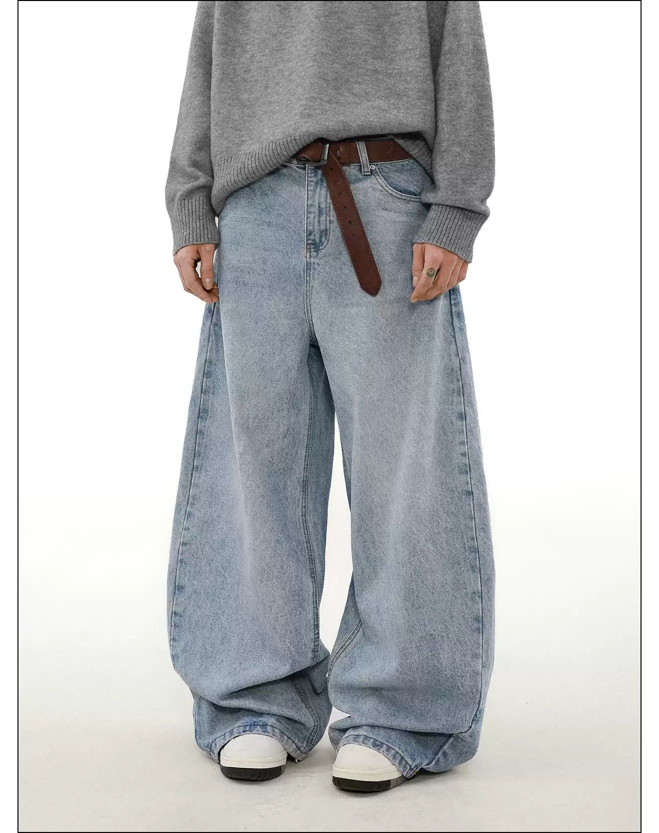Vintage Loose Fit Jeans