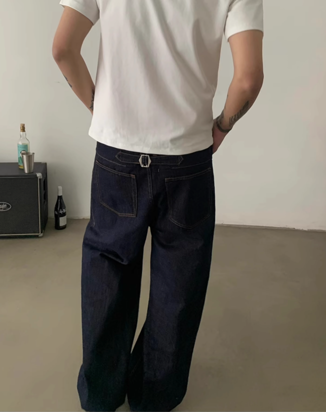 Solid Color Buckle Detail Jeans