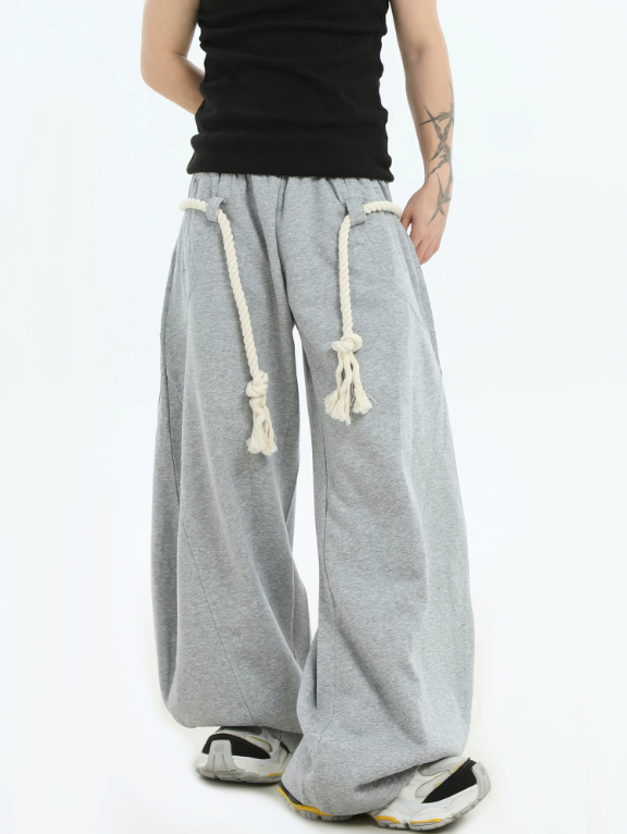 Chunky Rope Structured Barrel Sweatpants