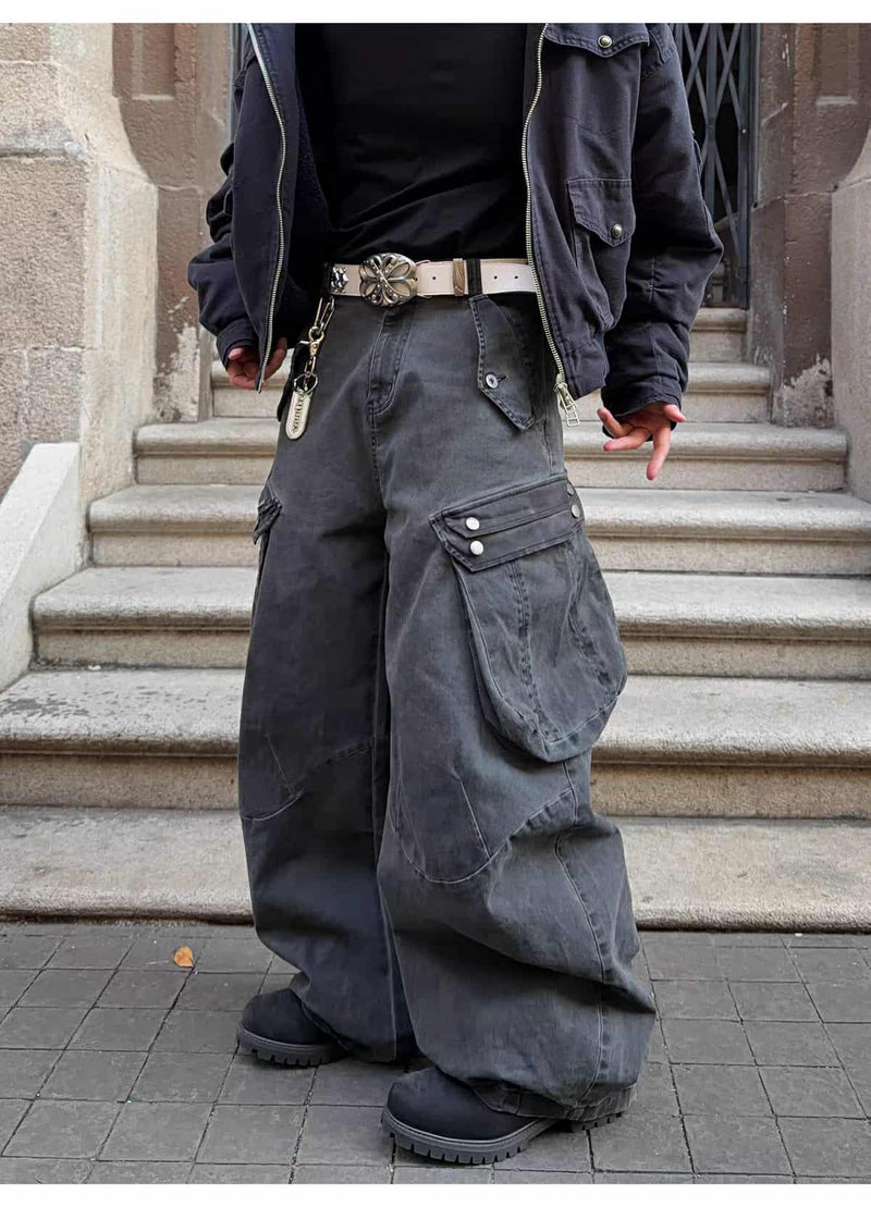 Oversized Pocket Pleats Cargo Pants