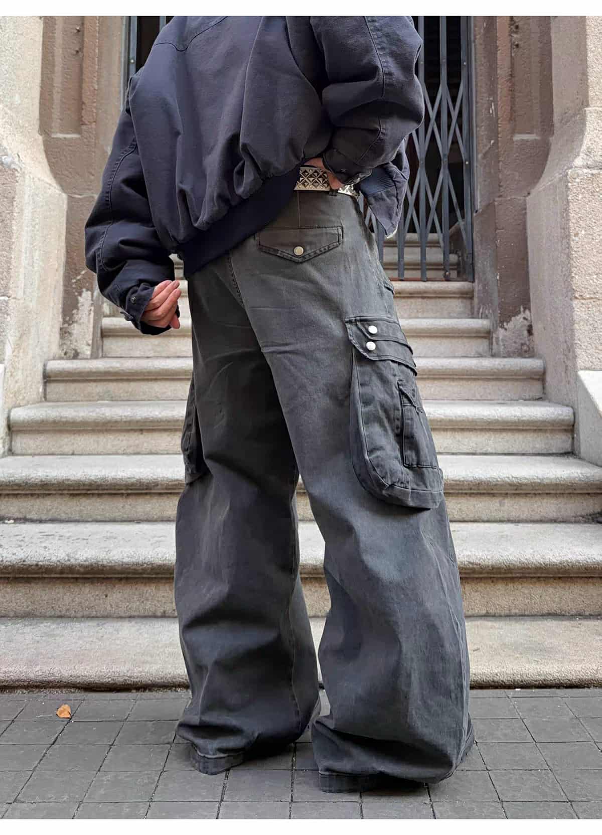 Oversized Pocket Pleats Cargo Pants