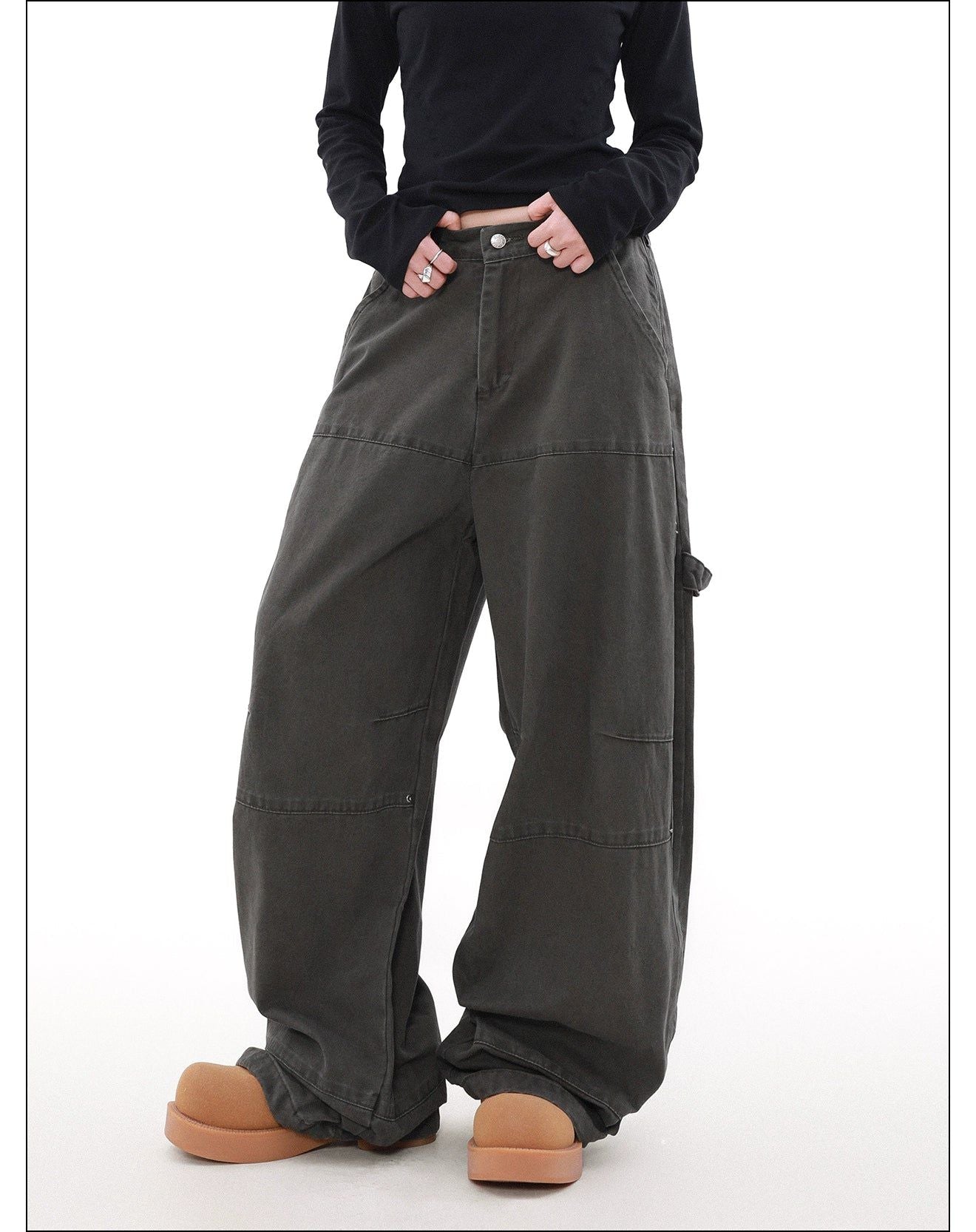 Seam Detail Wide Cut Cargo Pants